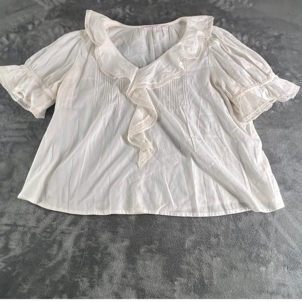 LC Lauren Conrad White Lace Trim Ruffle Pintuck Blouse XL Cottagecore Puff Top